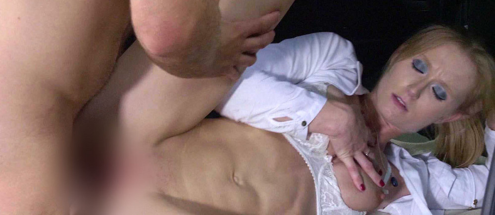 Kelly Dolls Anal- und DP-Session