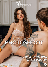 The backstage of the photoshoot : Olya, Victoria and Alexandra