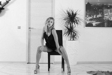 One day with : Léa Benattia and Marianna Markina