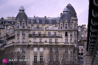 Cara and Lucy, escortes de luxe