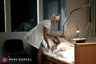 Rose Valérie, infirmière de nuit