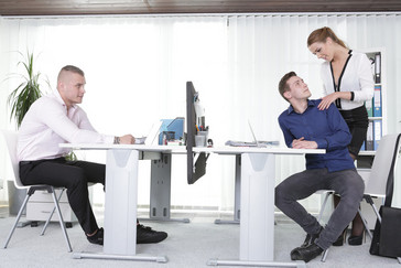 Partouze bi au bureau vol.6