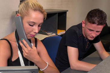 Sandrine, 28, night doctor