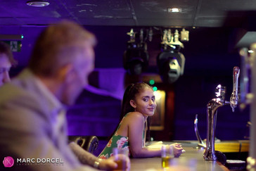 40 jahre, einführung meiner jungen nachbarin