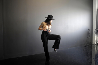 From behind: Thierry Quenette, Robert Choquette, Yves Kortum