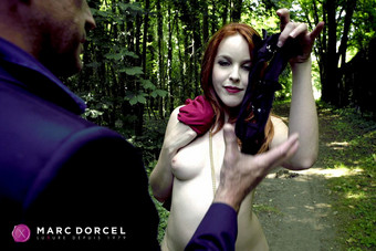 Luxure - Geteilte Ehefrauen