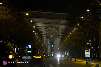 Luxure - épouses obéissantes