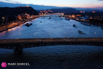 Die Nächte der Sekretärin