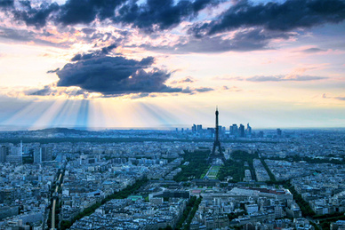 Anissa Kate, la Veuve / La femme à la voilette noire