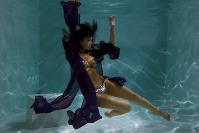 One day with : Léa Benattia and Marianna Markina