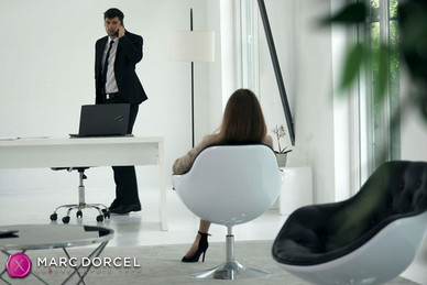 Die erziehung dem au-pair mädchen