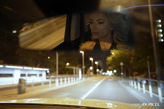 Ein verführerisches au-pair mädchen