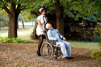 Les gros seins de l'Infirmière